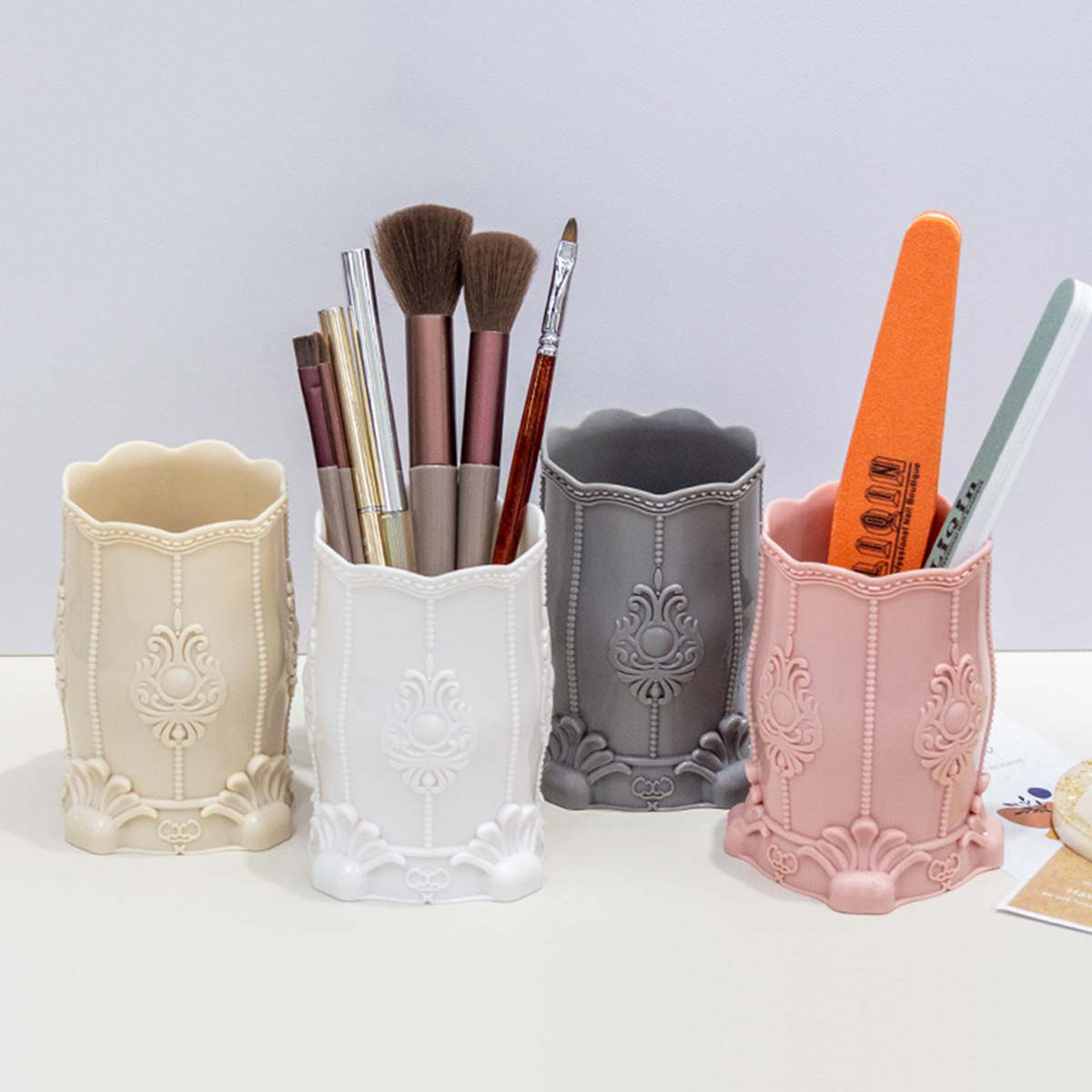 Creative Makeup Brush/Pen Hold – Home Office Jobs recenzja i cena