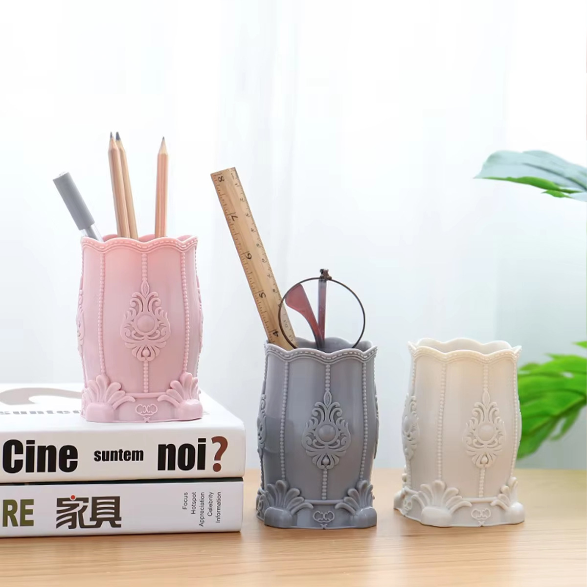 Creative Makeup Brush/Pen Hold – Home Office Jobs recenzja i cena